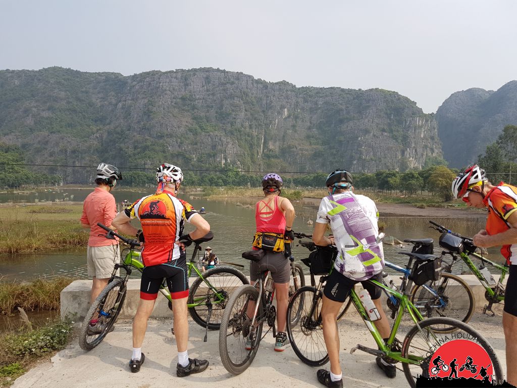 Yangon Cycling Half Day Tour
