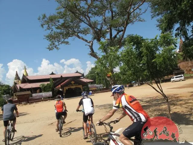 Yangon Cycling and Trekking To Golden Rock – 3 Days 1